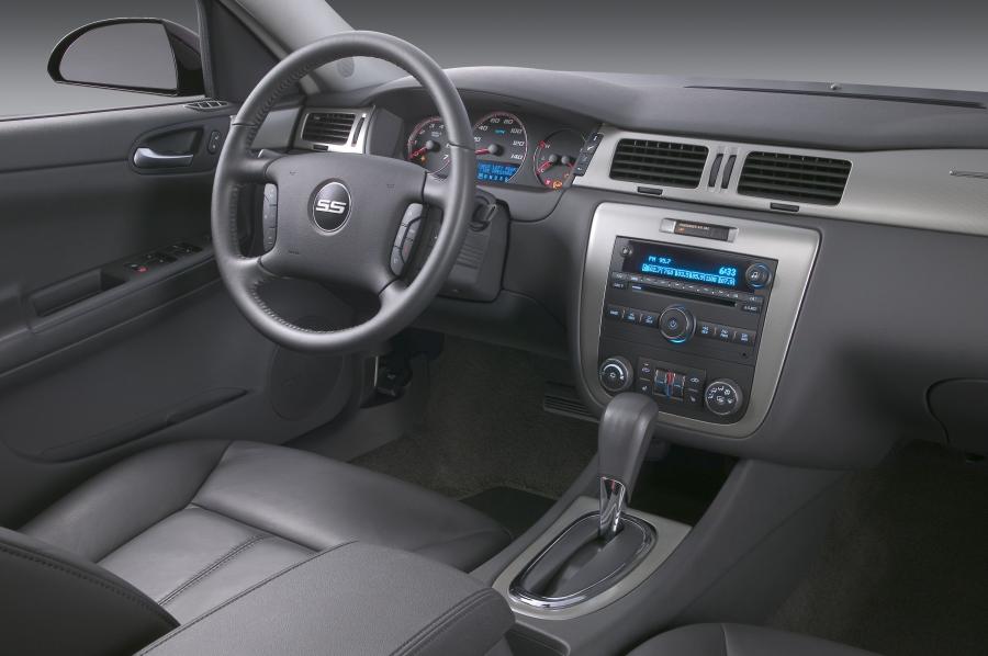  Chevrolet Impala SS 2006 года  (фото 18 из 41)